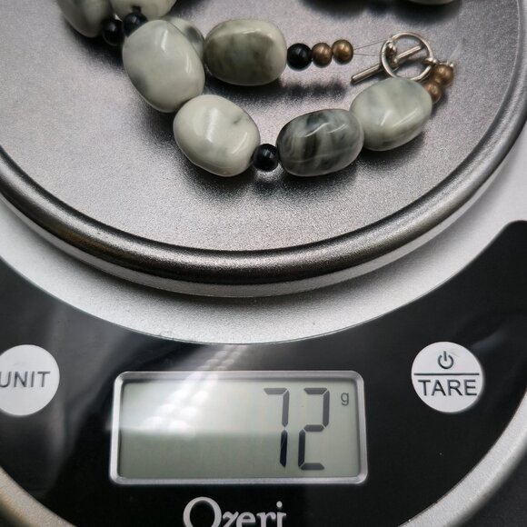 18 Inch Feather Gray Calcite Stone Chunky Necklace B1000 - Picture 6 of 6